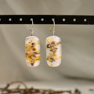 Boucles d'oreille en verre vitrail