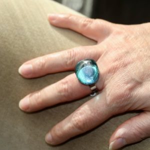 Bague réalisée à l'atelier au vitrail de Saint maur