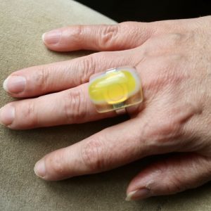 Bague réalisée à l'atelier au vitrail de Saint maur