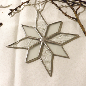 étoile de Noël en vitrail